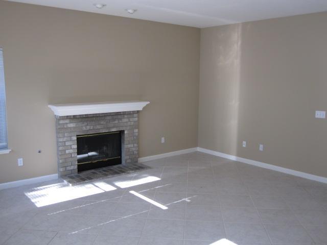 1424 Yorkshire Loop, Tracy, CA 95376 photo 4