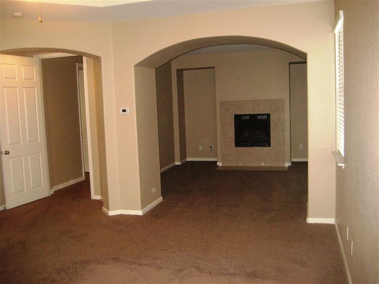 1099 Athens St, Manteca, CA 95337 photo 9
