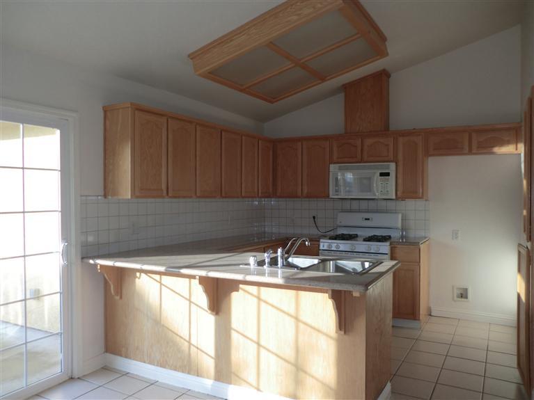 830 Latimer Ave, Modesto, CA 95351 photo 4