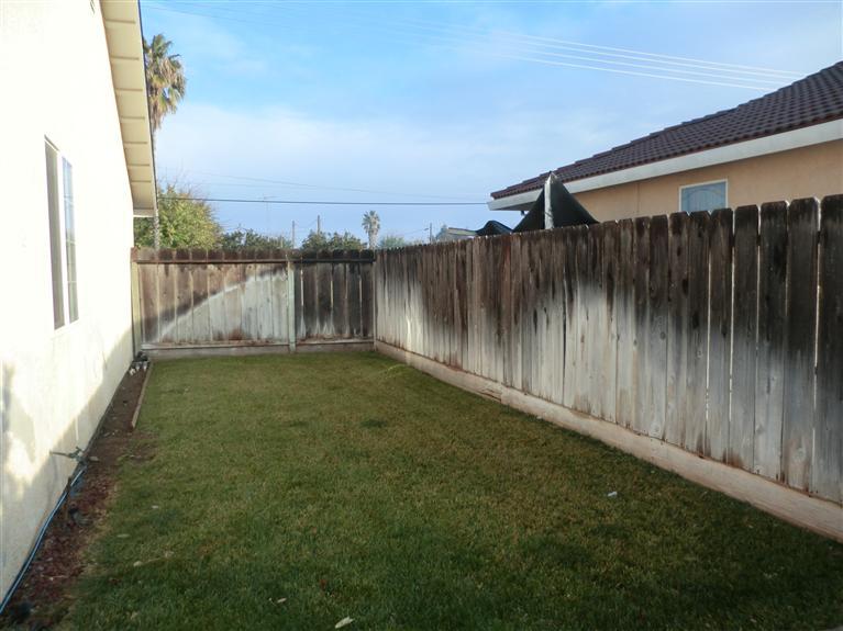 830 Latimer Ave, Modesto, CA 95351 photo 11