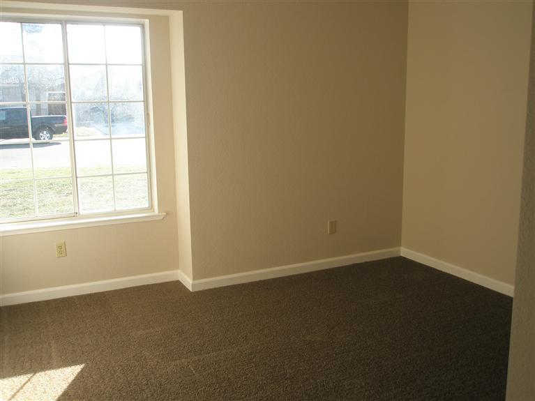 1309 Amanda Dr, Ceres, CA 95307 photo 8