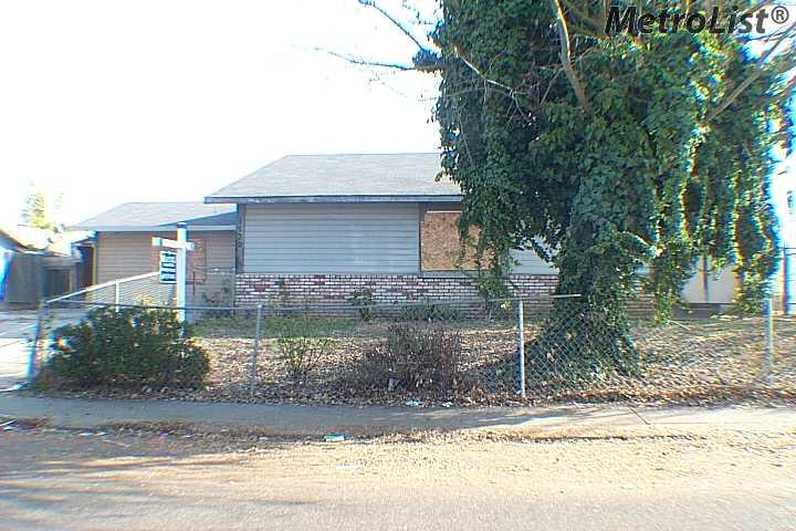1120 Haron Ln, Modesto, CA 95351 photo 1