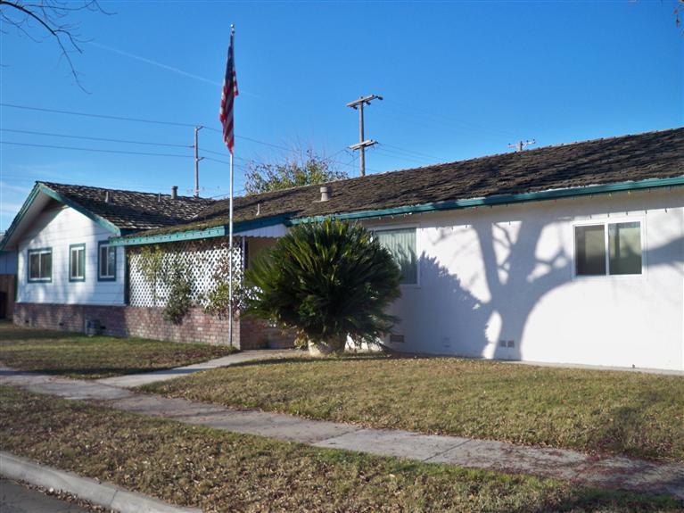 1617 Mount Vernon Dr, Modesto, CA 95350 photo 1