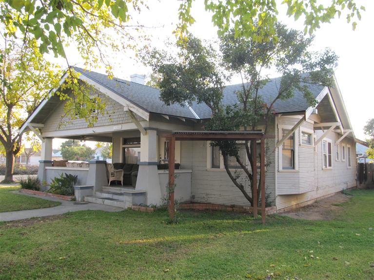 1059 Q St, Newman, CA 95360 photo 3