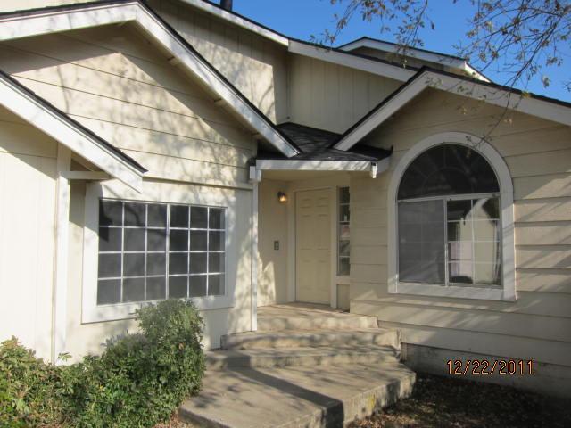 732 N Mcclure Rd, Modesto, CA 95357 photo 2