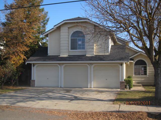 732 N Mcclure Rd, Modesto, CA 95357 photo 1