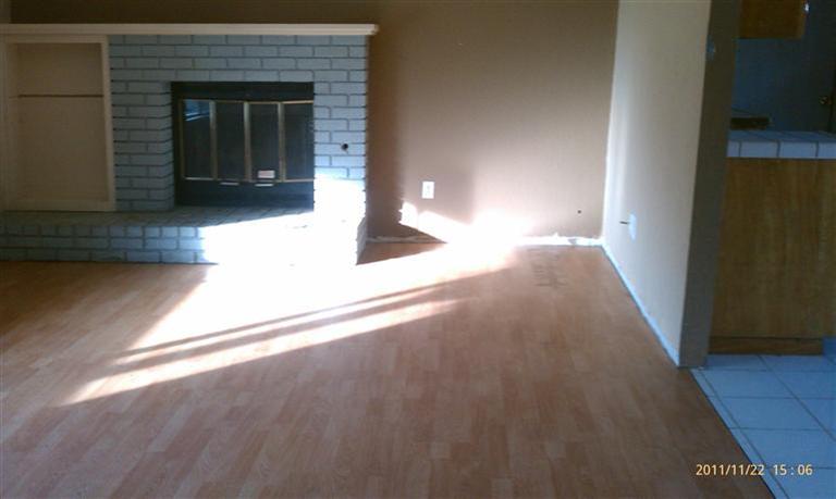 3925 Sharpsburg Dr, Modesto, CA 95357 photo 2