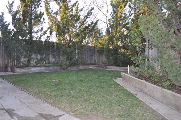 3307 Curlew St, Davis, CA 95616 photo 2
