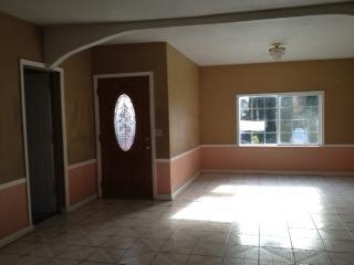 61 W 7th St, Tracy, CA 95376 photo 4