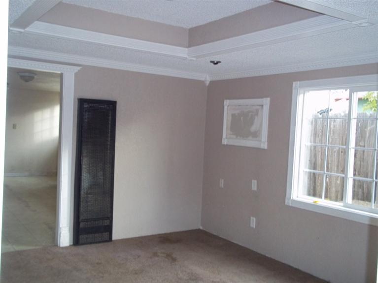 1630 Dover Ave, Modesto, CA 95358 photo 2