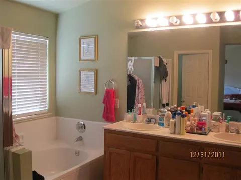 1164 Dover Ln, Tracy, CA 95377 photo 14