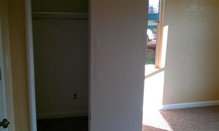 217 Orchard Ave, Modesto, CA 95354 photo 8