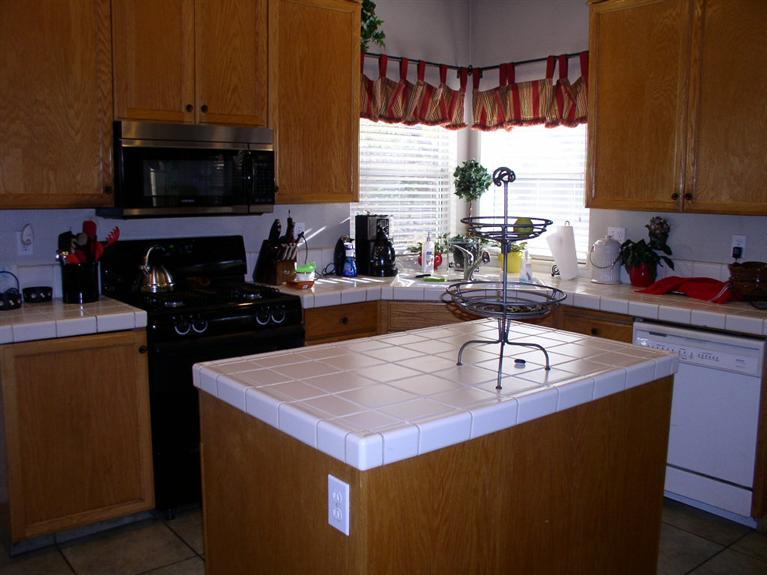 1464 Yorkshire Loop, Tracy, CA 95376 photo 9