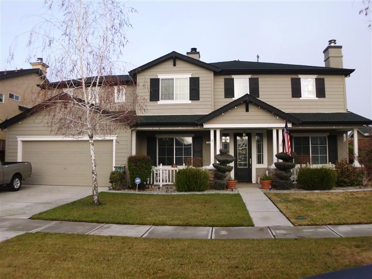 411 Memory Ln, Turlock, CA 95382 photo 2