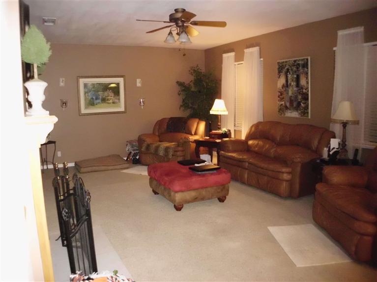 411 Memory Ln, Turlock, CA 95382 photo 9