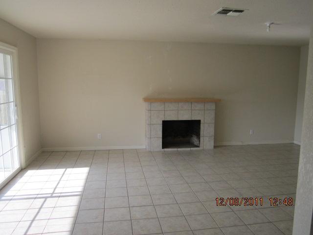 1802 Lauralee Ct, Modesto, CA 95350 photo 4