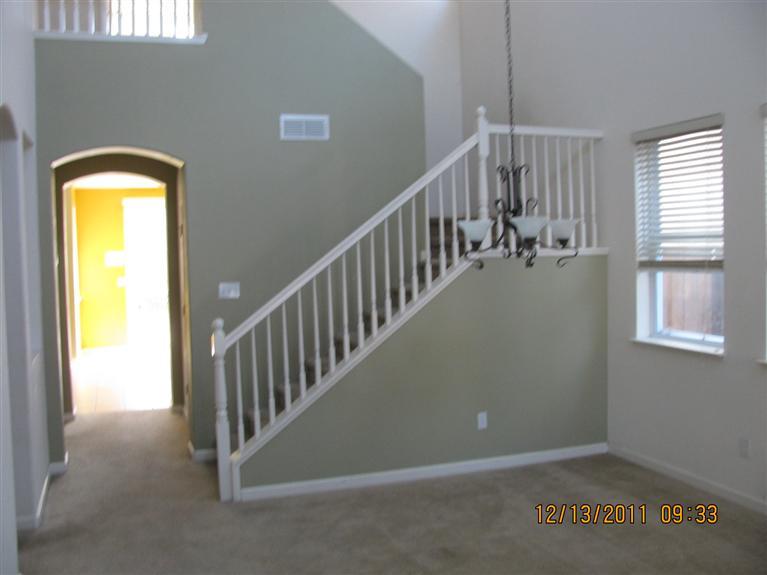 1804 Monterey Pine Ave, Ceres, CA 95307 photo 2
