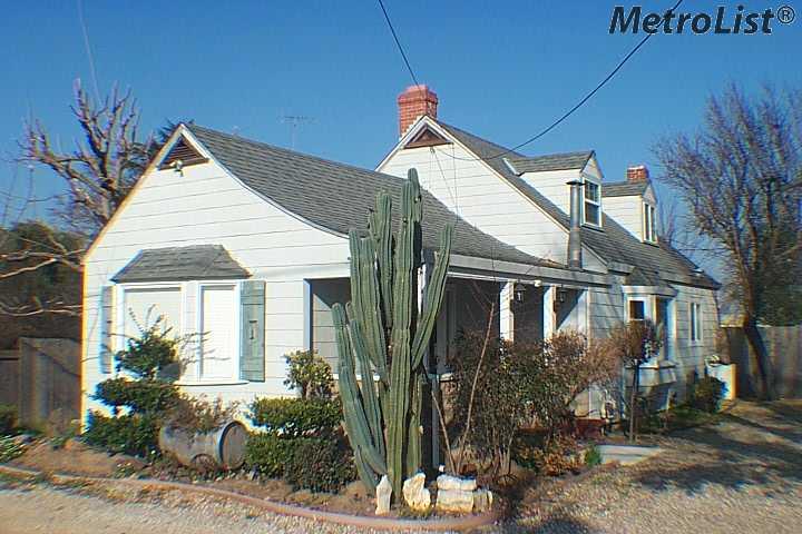 5203 E Harney Ln, Lodi, CA 95240 photo 1