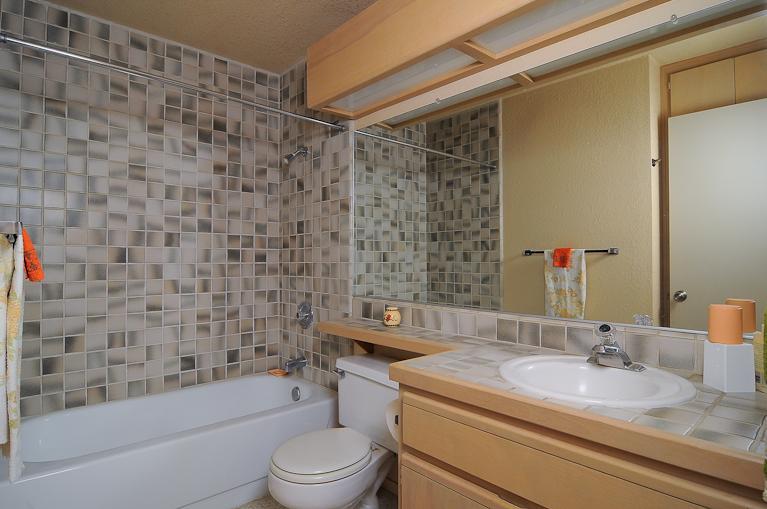 3217 Cabriolet Ct, Carmichael, CA 95608 photo 13