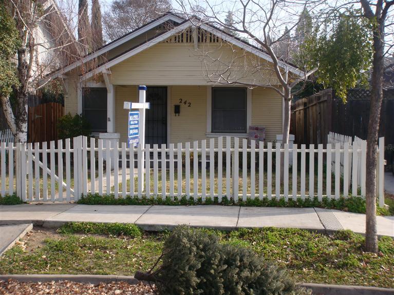 242 Melrose St, Modesto, CA 95354 photo 1