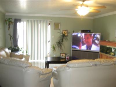 2032 Seattle St, Modesto, CA 95358 photo 4
