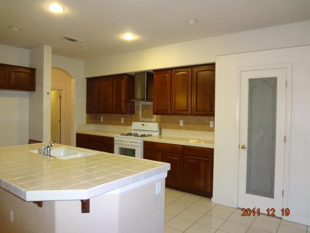 3762 Attika St, Ceres, CA 95307 photo 4