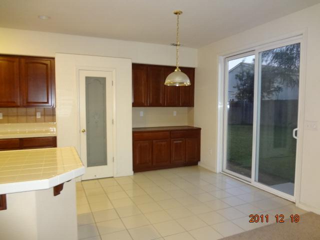 3762 Attika St, Ceres, CA 95307 photo 5