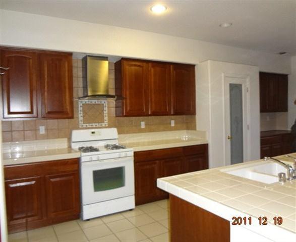 3762 Attika St, Ceres, CA 95307 photo 2