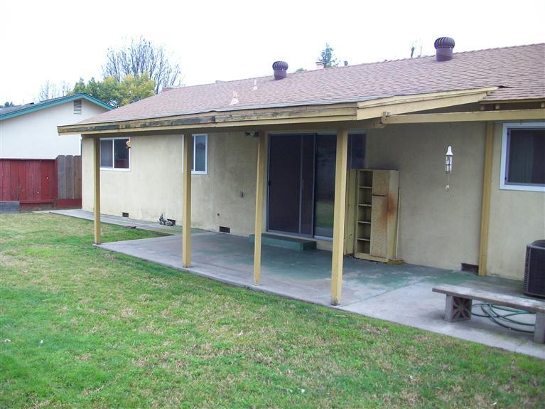 2405 Teri Ln, Modesto, CA 95350 photo 9
