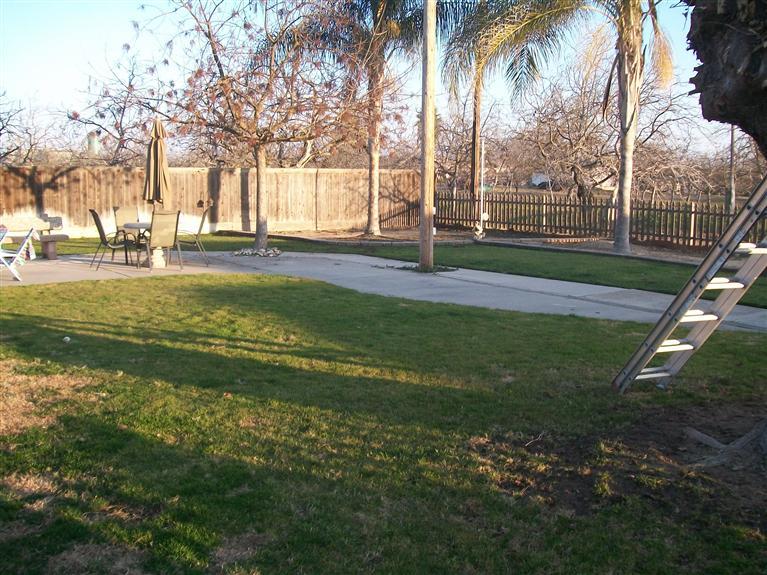26444 E River Rd, Escalon, CA 95320 photo 11