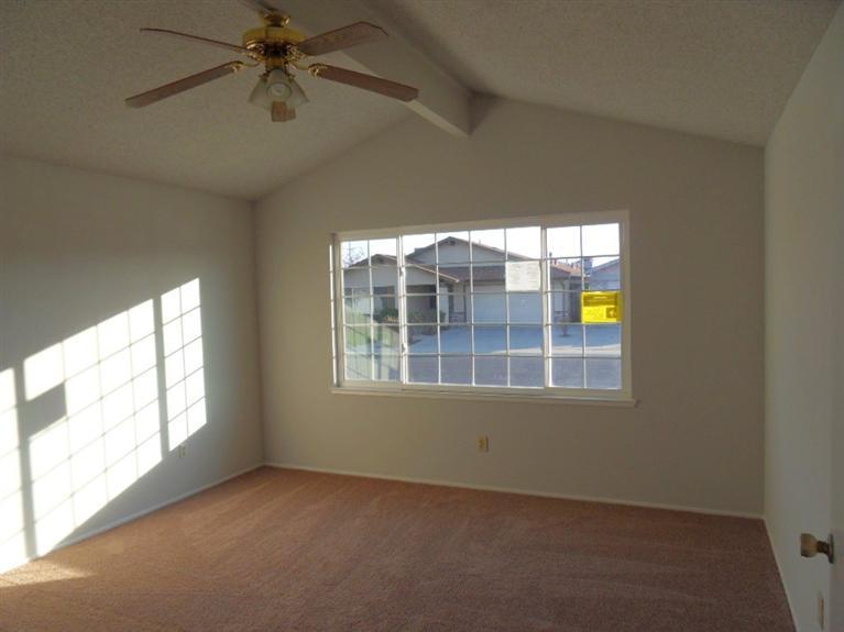 4145 Goldust Dr, Modesto, CA 95355 photo 3