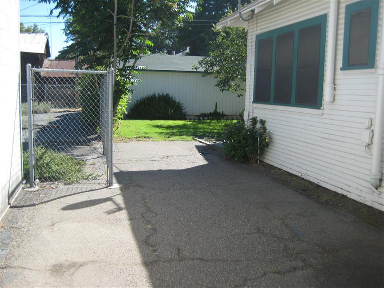 512 12th St, Modesto, CA 95354 photo 16