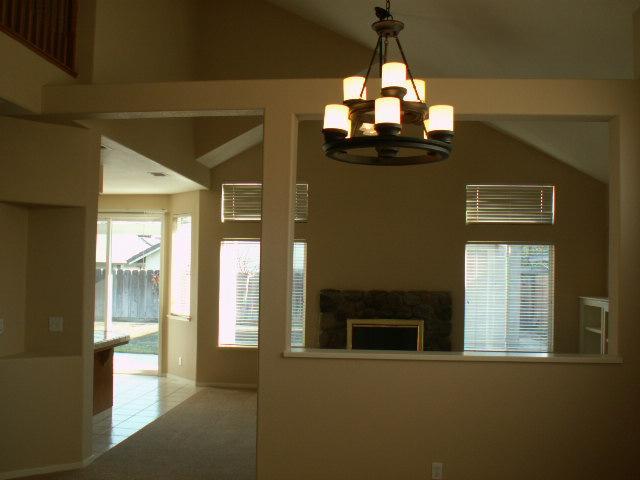220 Ruess Rd, Ripon, CA 95366 photo 2
