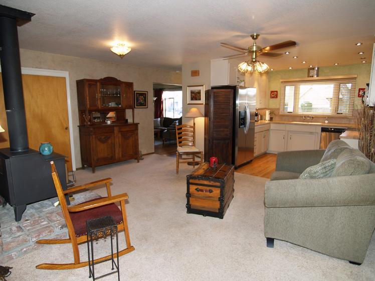 1439 Paulette Ave, Modesto, CA 95355 photo 6