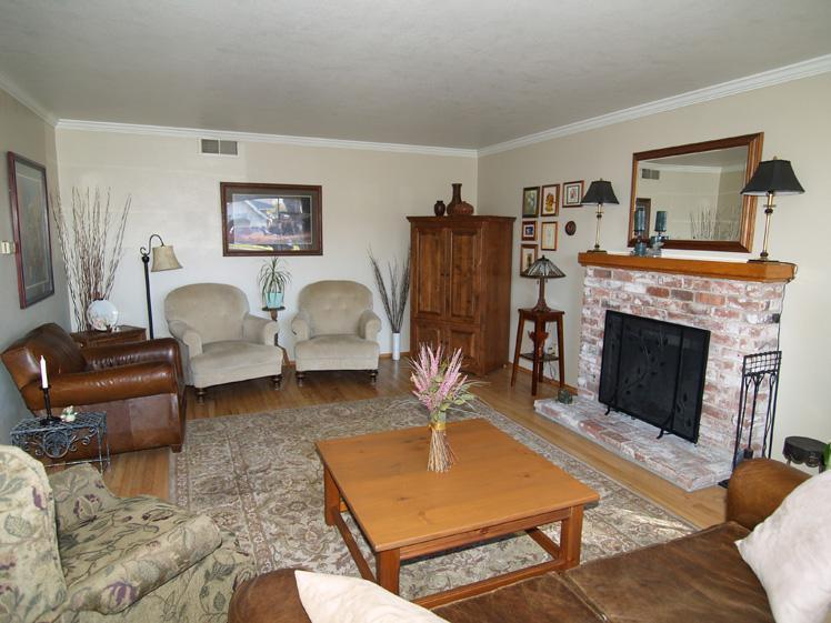 1439 Paulette Ave, Modesto, CA 95355 photo 4