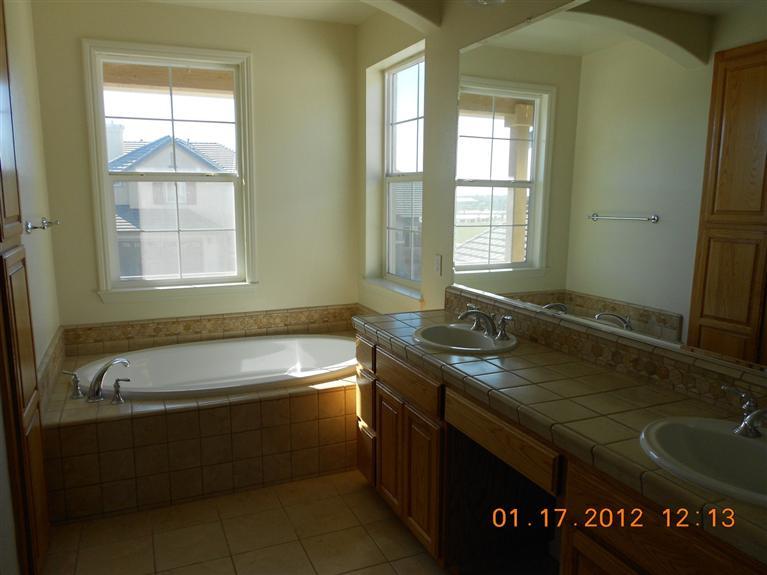 1059 Comet Ln, Lathrop, CA 95330 photo 18
