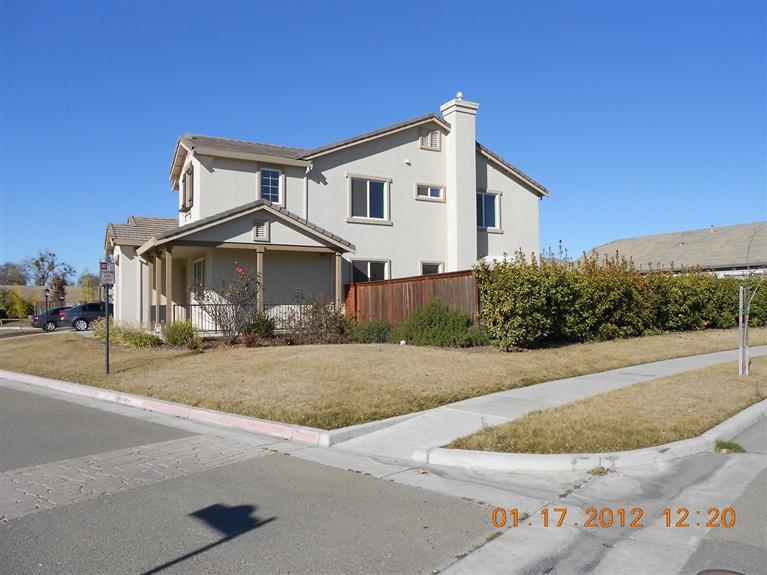 1059 Comet Ln, Lathrop, CA 95330 photo 2