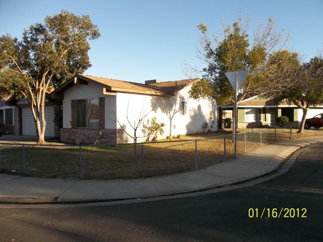 1932 Yellow Pine Dr, Modesto, CA 95351 photo 2