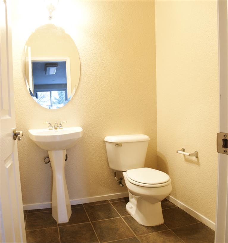 641 Vasconcellos Ave, Manteca, CA 95336 photo 10