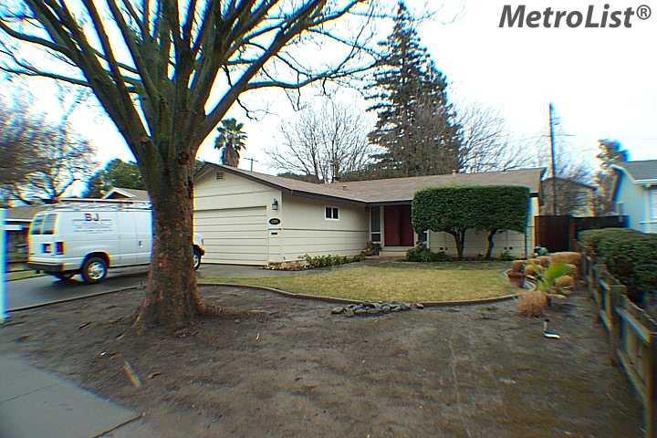 1314 Claremont Dr, Davis, CA 95616 photo 1
