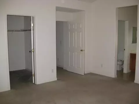 74 Travertine Ct, Lathrop, CA 95330 photo 9