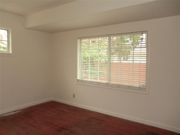 508 Ribier Ave, Modesto, CA 95350 photo 10