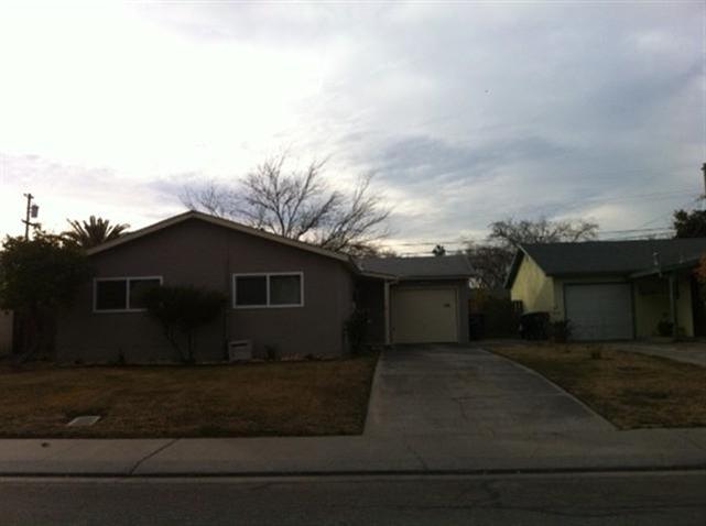 124 E 22nd St, Tracy, CA 95376 photo 1