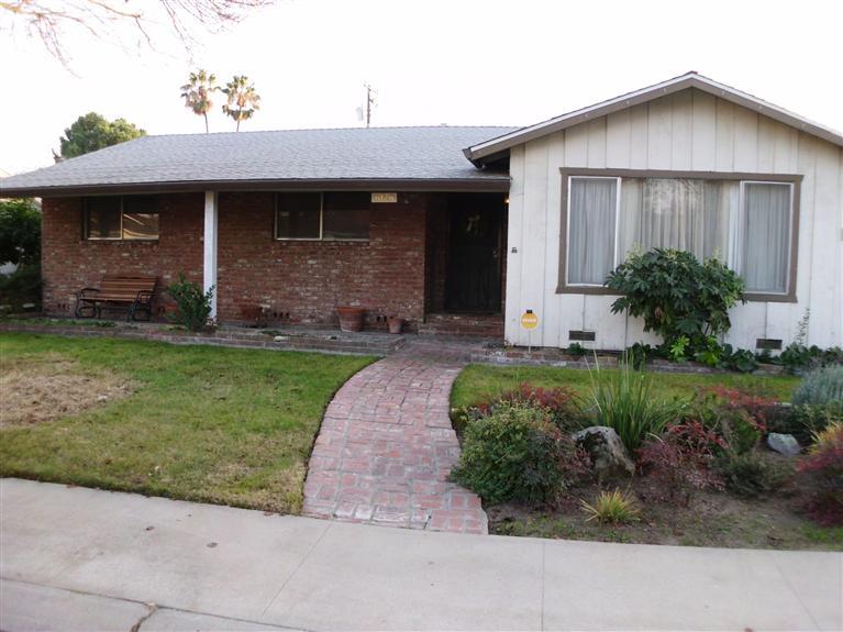 1026 Durant St, Modesto, CA 95350 photo 1