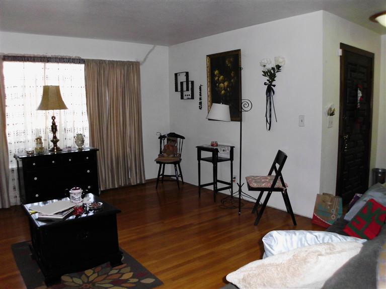 1026 Durant St, Modesto, CA 95350 photo 3