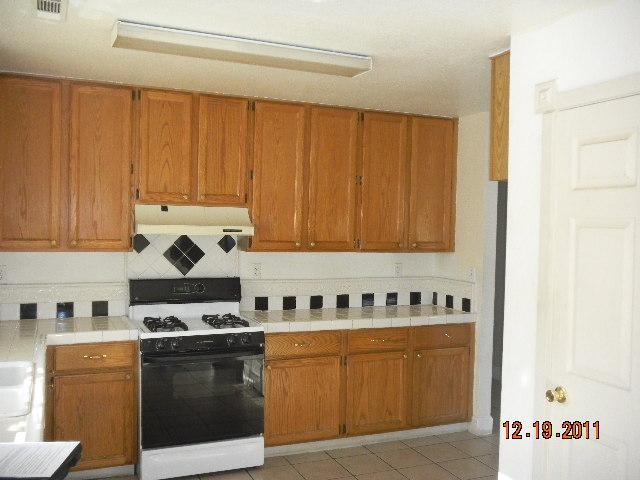 709 Mamilane, Modesto, CA 95351 photo 9