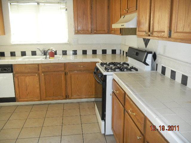 709 Mamilane, Modesto, CA 95351 photo 3