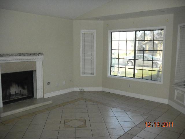 709 Mamilane, Modesto, CA 95351 photo 11