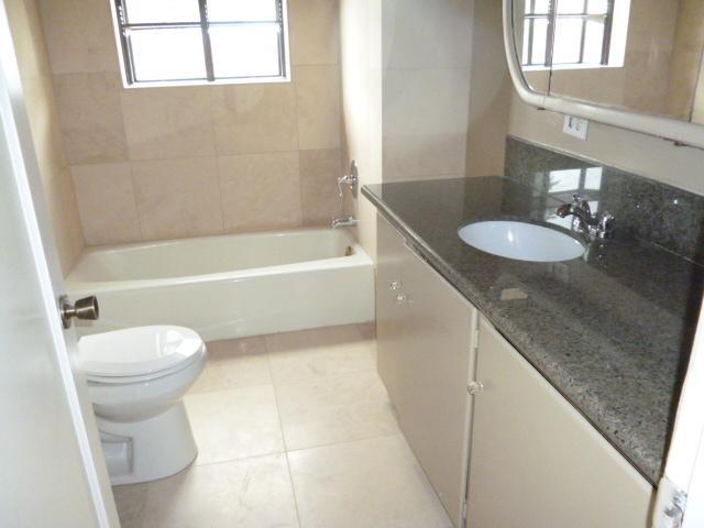 1526 Albany Ave, Modesto, CA 95350 photo 4