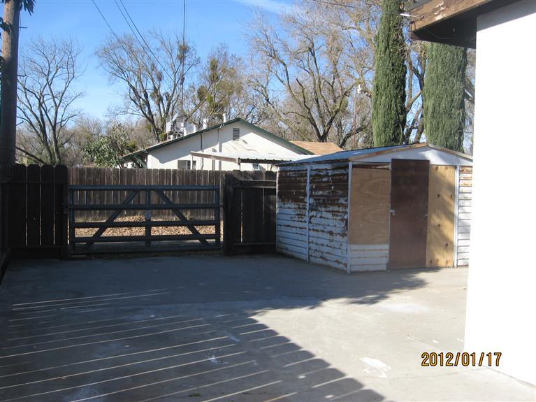 1913 Monticello Ave, Modesto, CA 95350 photo 18